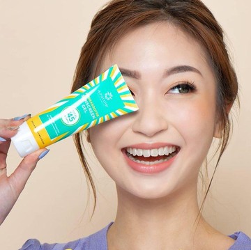 img-title Rekomendasi Sunscreen di Bawah Rp70 Ribu, Lindungi Kulit dari Sinar Matahari!