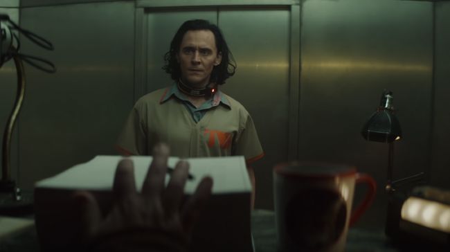 Serial Loki akan fokus pada kehidupan Loki setelah ia melarikan diri dari Avengers dalam film Avengers: Endgame (2018).