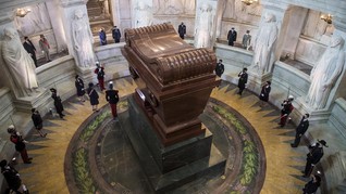FOTO: Bercak Darah dan Dua Abad Kematian Napoleon Bonaparte