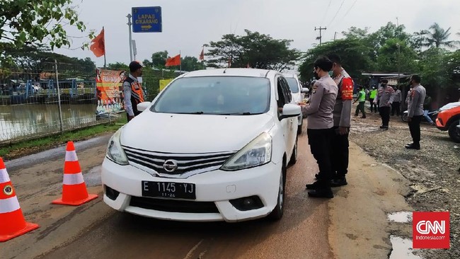 Polri bakal membuat pos di sejumlah titik saat lebaran untuk memberikan dosis ketiga vaksin virus corona kepada pemudik.