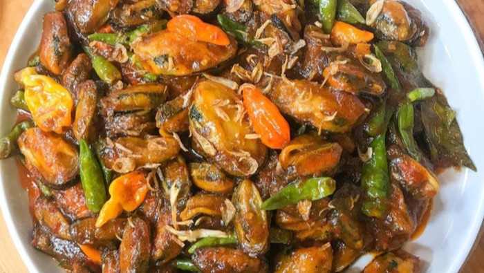 Resep Kerang Saus Padang ala Warung Tenda