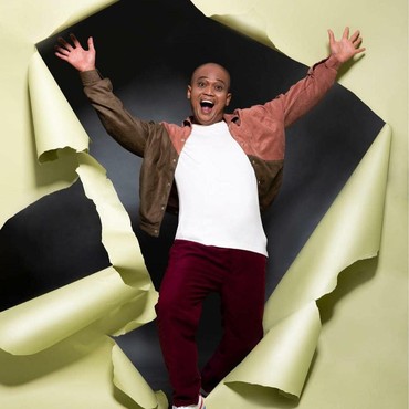 Sapri Pantun dalam Kenangan: Sang Suami Siaga & Kakak Pengayom Keluarga