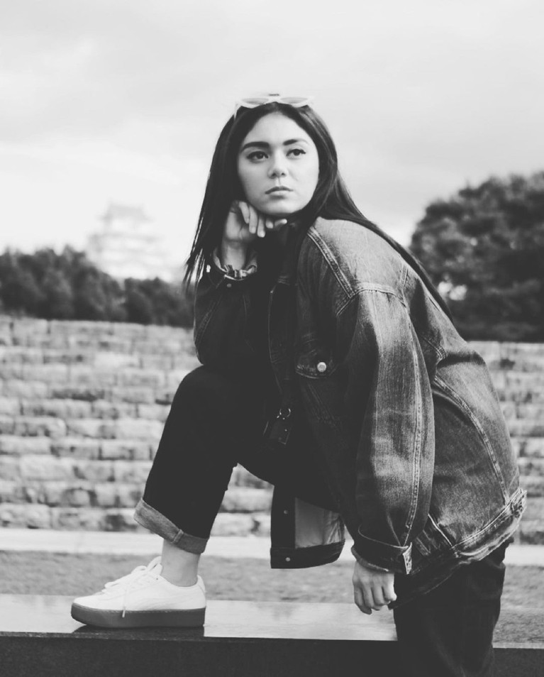 Thalita Latief Thalita Latief mencurahkan masalah rumah tangga nya dengan Dennis Lyla kepada Maia Estianty. Yuk kita intip potret Thalita!