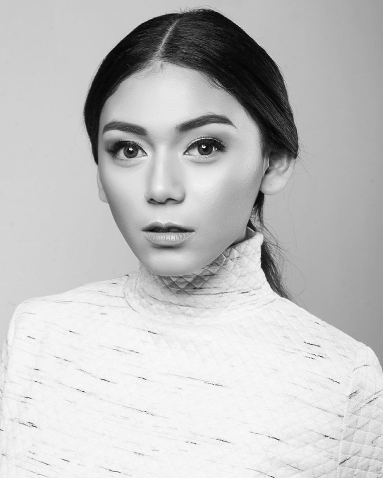 Thalita Latief Thalita Latief mencurahkan masalah rumah tangga nya dengan Dennis Lyla kepada Maia Estianty. Yuk kita intip potret Thalita!