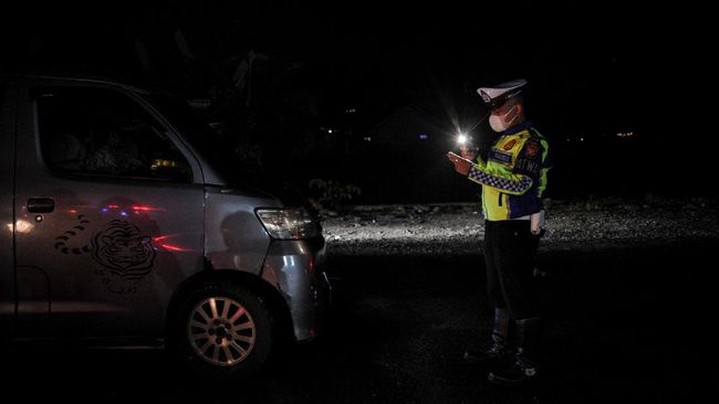 Daftar Ruas Jalanan Bandung yang Ditutup saat Malam Takbiran Penutupan ruas jalanan Kota Bandung selama malam takbiran akan diterapkan di 31 titik yang terbagi dalam tiga wilayah.