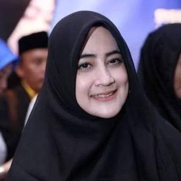 Akun IG Majelis Taklim Umi Pipik Diretas Jadi Jualan Obat Pelangsing