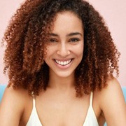 5 Makanan Terbaik untuk Lembapkan Rambut Kering