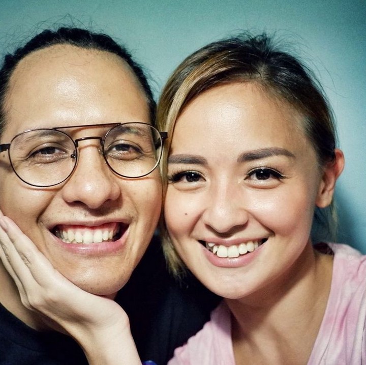 <p>Tak ada yang tahu bagaimana seseorang menjalani hidupnya setelah kehilangan orang yang dicintainya, kecuali orang itu sendiri. Joanna Alexandra, sepertinya masih berusaha menata hidup usai sang suami, Raditya Oloan meninggal dunia Mei 2021 lalu. (Foto: dok. Instagram)</p>