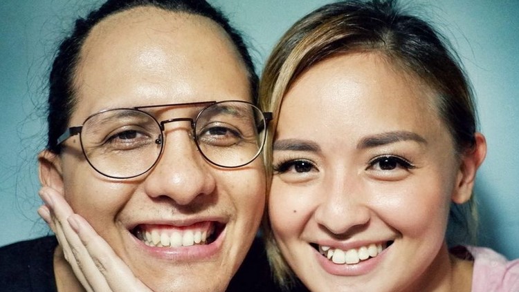 Joanna Alexandra, Raditya Oloan