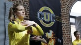 FOTO: Para Perempuan Tangguh Belajar Jadi Stuntwomen Sekolah tinggi pemeran pengganti Campus Univers Cascade (CUC), Prancis, banyak melahirkan stuntmen, terutama stuntwomen di industri film Prancis.