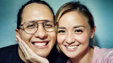 Tatapan Haru Joanna Alexandra Lihat Bayi Mirip Mendiang Suami