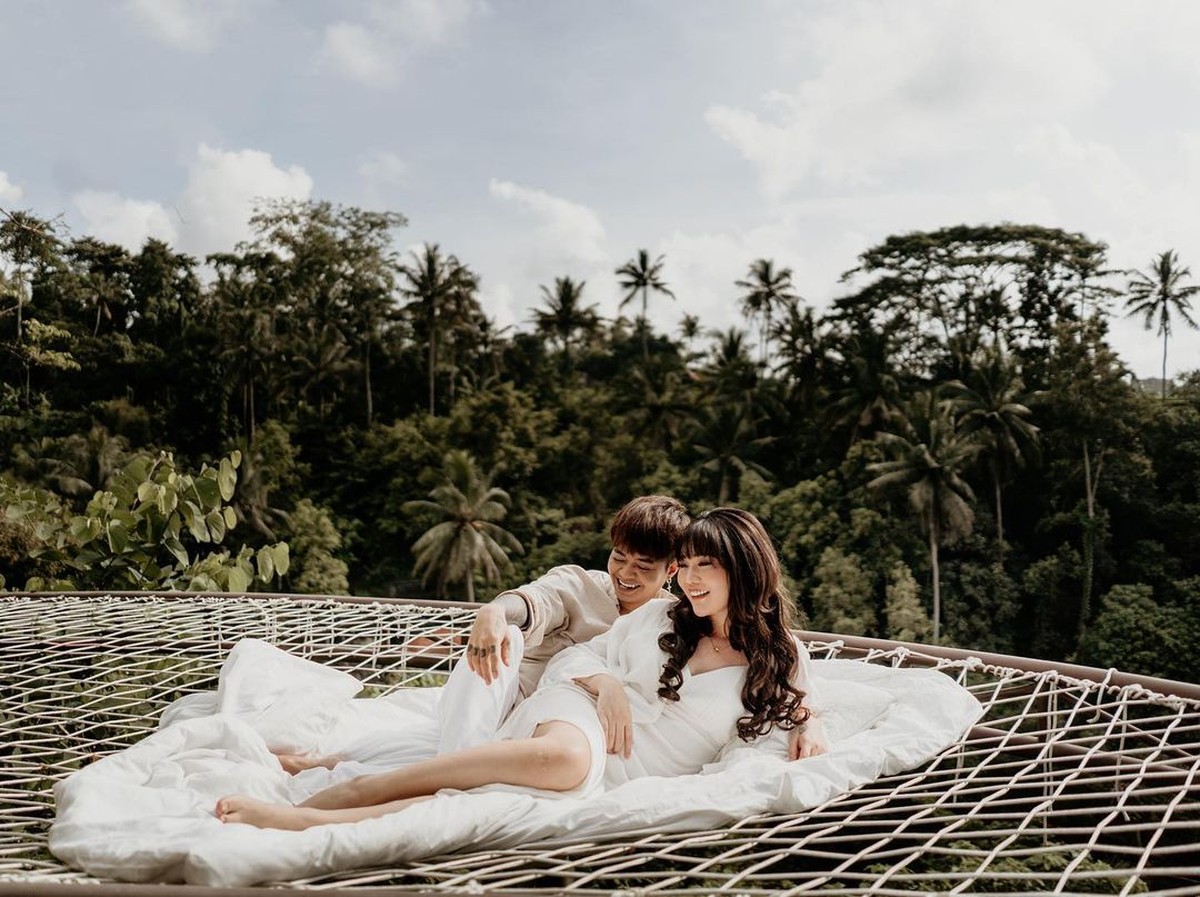 Reza Arap stres pascanikah dengan Wendy Walters&period; Yuk kita intip potret kehidupan pernikahan mereka&excl;