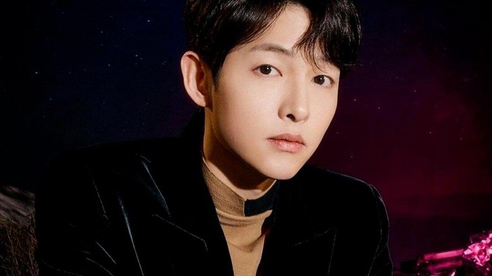 Song Joong Ki Akan Tampil di Video Klip Lagu Baru Heize