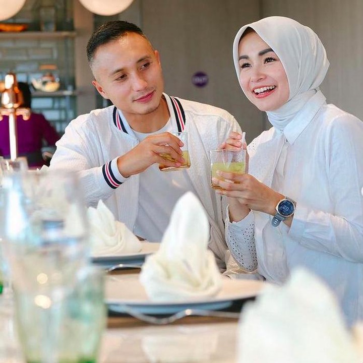 <p>Sebelum memutuskan menikah dengan Dony, Soraya Larasati memang sengaja mencari pasangan yang berbeda profesi. Dony sendiri merupakan pengusaha. (Foto: Instagram @sorayalarasati)</p>