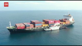VIDEO: Kapal Australia dan Singapura Tabrakan di Bintan
