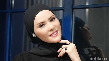 img-title Reaksi Lega Angel Lelga Tahu Vicky Prasetyo Dituntut 8 Bulan Penjara