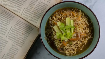 MIE AYAM KEMBANG & CEKER BAKSO