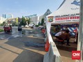 Nihil Penyekatan di GT Bekasi Barat, Mobil Travel Bebas Lewat