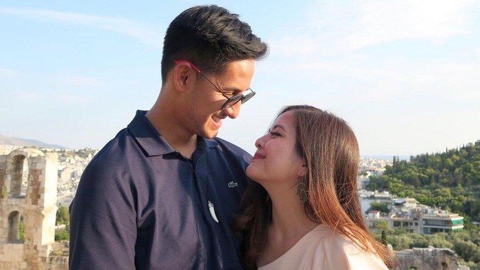 Sempat Dirahasiakan, Tasya Kamila Ungkap Sedang Dampingi Suami Melawan Kanker
