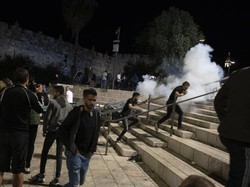 AS-Uni Eropa Serukan Deeskalasi Usai Bentrokan Berdarah di Al-Aqsa