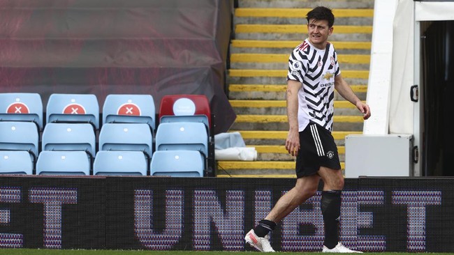 Pelatih Manchester United, Ole Gunnar Solskjaer memasukkan Harry Maguire yang cedera dalam skuad melawan Villarreal di final Liga Europa.