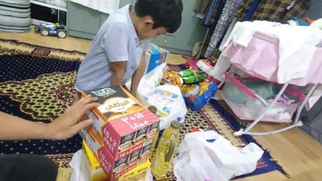 JENDERAL ARAB DAN ISTRI BERI HISYAM BANYAK HADIAH