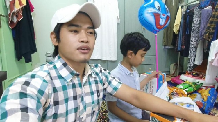 Hisyam mendapatkan hadiah dari jenderal Arab