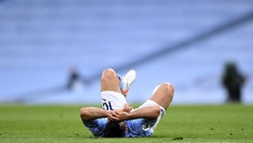 Meme Lucu Penalti Panenka Sergio Aguero Gagal