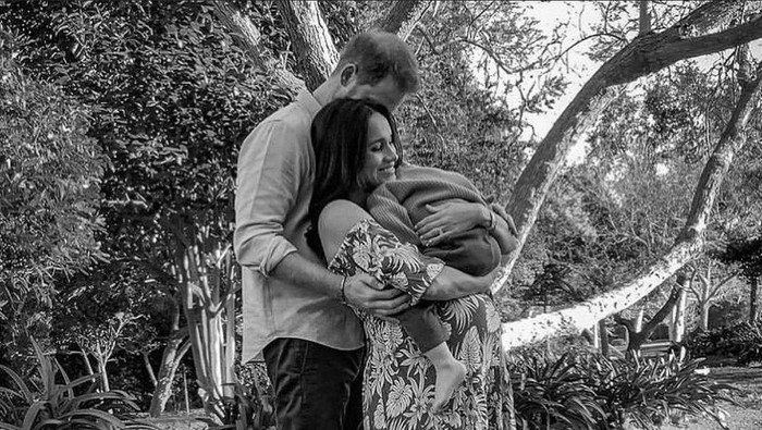 Kado Spesial Meghan Markle dan Pangeran Harry untuk Anaknya