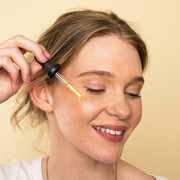 Mengenal Kandungan Vitamin K yang Diklaim Dapat Mengatasi Dark Spot dan Mata Panda