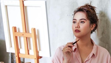 Lirik Lagu Tak Pantas (OST Ipar Adalah Maut) - Mytha Lestari
