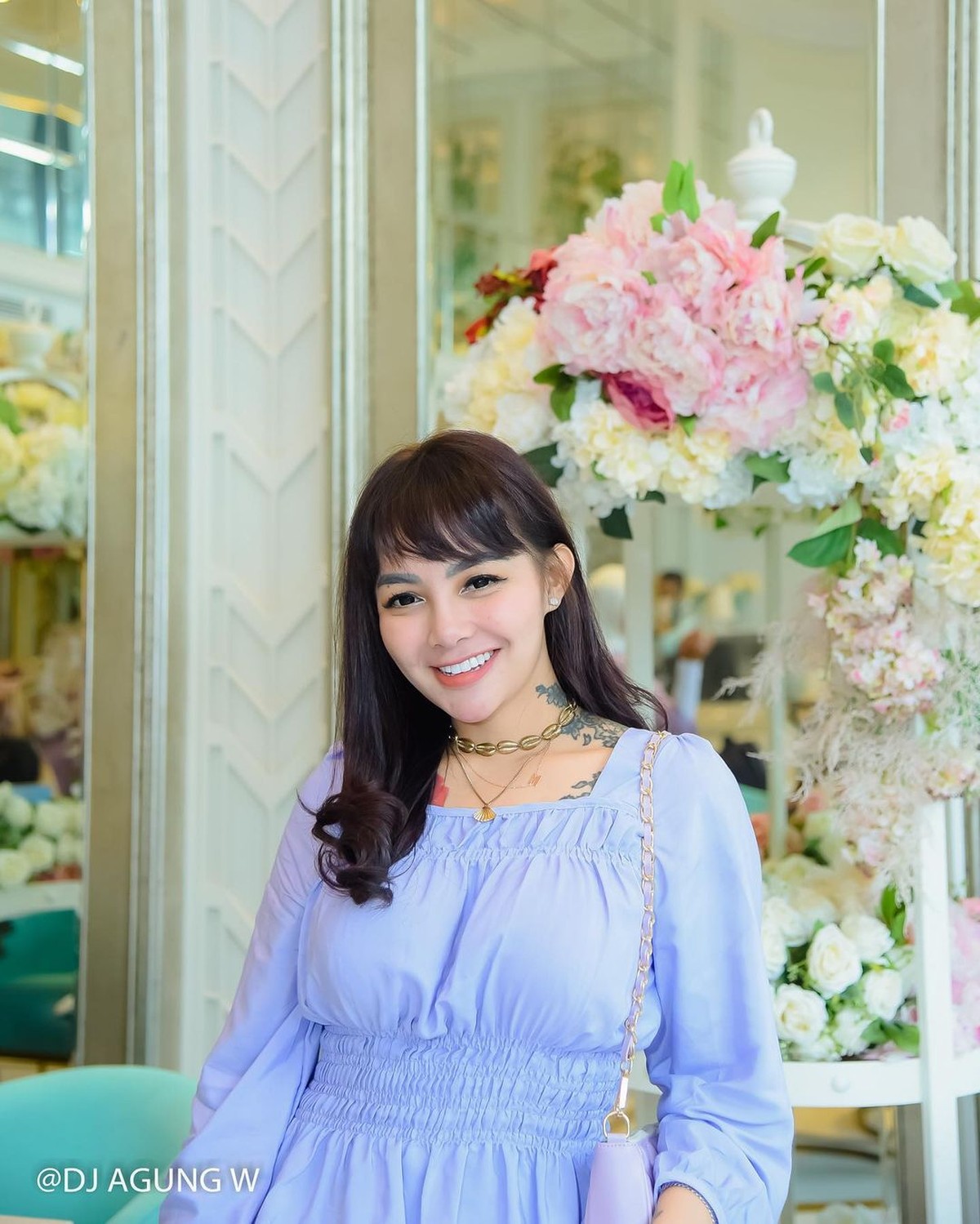 Alfath Fathier menikah lagi dengan seorang model cantik bernama Nadia Christina&period; Yuk kita intip potretnya Nadia yang dituding pelakor&excl;