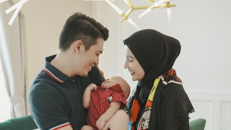 Zaskia Sungkar