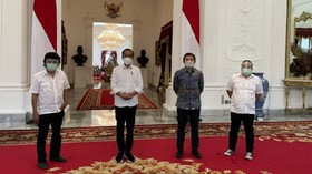 Adian Napitupulu Temui Jokowi, Bahas Vaksin hingga Tanah