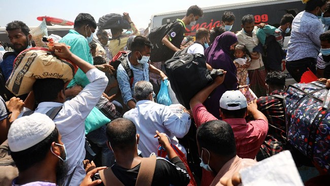 Jubir Depkes Bangladesh menyatakan saat ini adalah situasi berbahaya, jika tidak ditahan bisa mengalami situasi darurat seperti India.