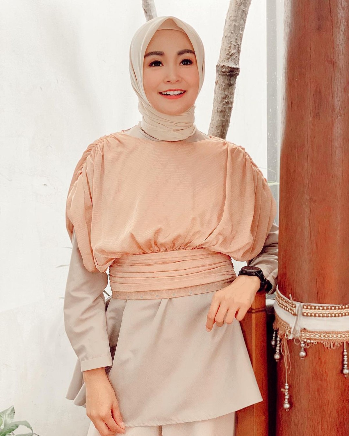 Penampilan Artis Mualaf Saat Memakai Hijab Bikin Adem