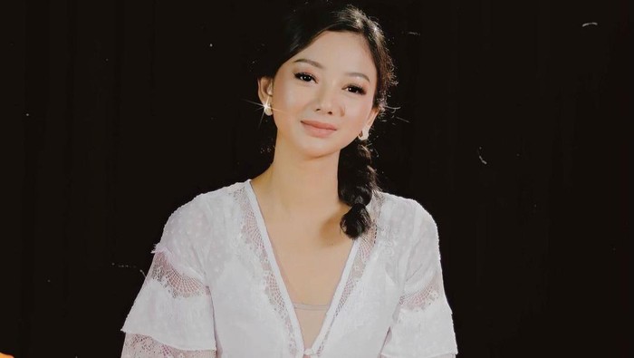 Berzodiak Cancer, Kenali Kepribadian Glenca Chysara Pemeran Elsa 'Ikatan Cinta'