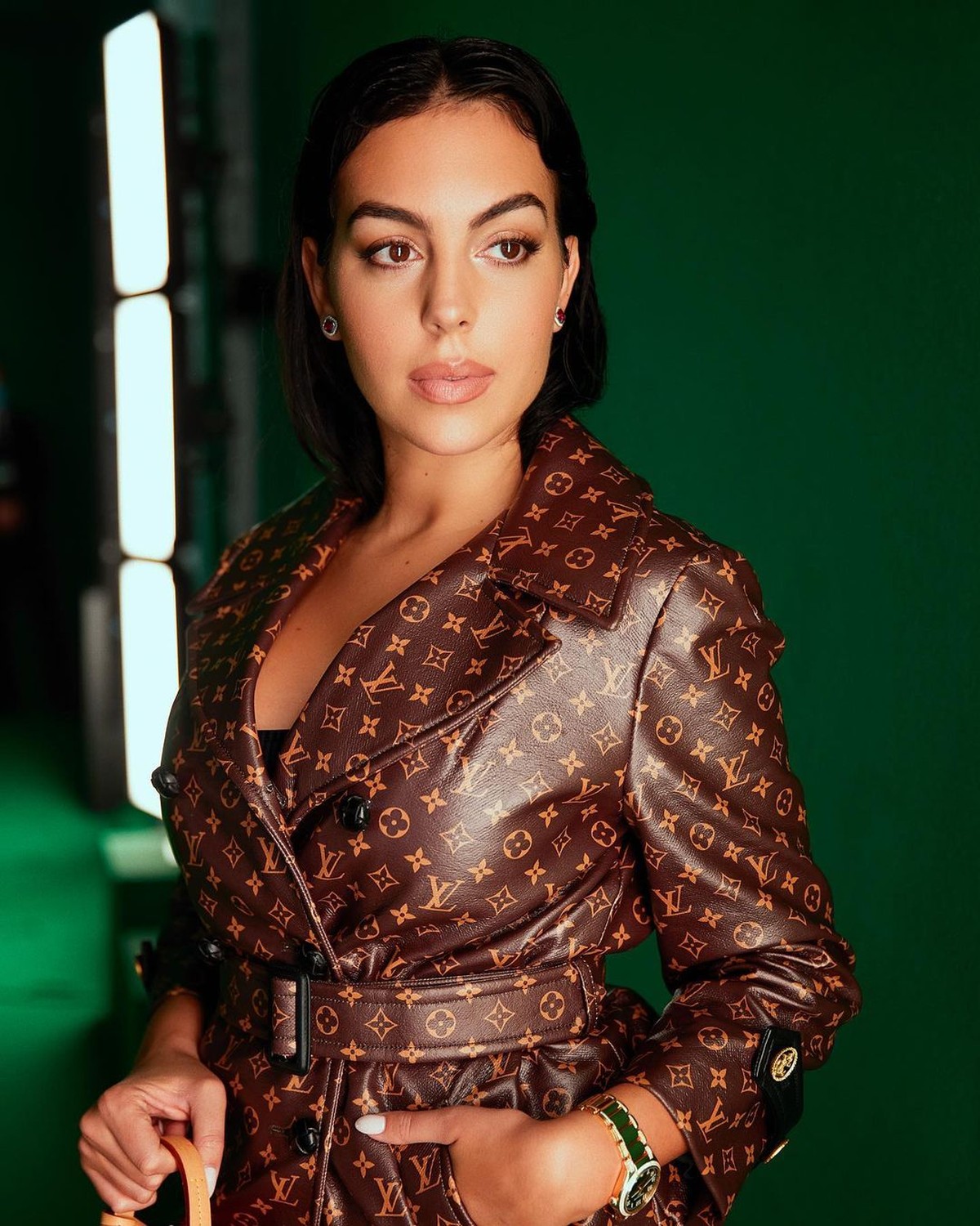 Georgino Rodriguez tunangan pesepakbola Cristiano Ronaldo yang cantik dan menawan&period; Yuk kita intip potretnya&excl;