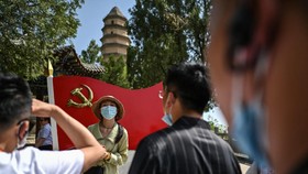 Pelesir bersama Komunis di 'Tanah Suci Merah' China