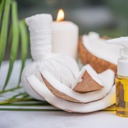 Cara Menggunakan Minyak Kelapa untuk Bibir, Jadi Lembap dan Sehat