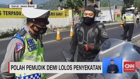 VIDEO: Polah Pemudik Demi Lolos Penyekatan