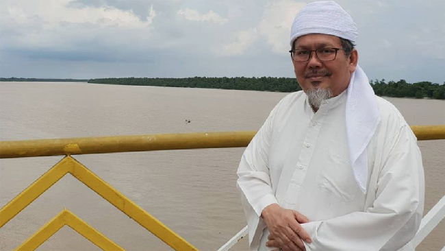 Gubernur DKI Jakarta Anies Baswedan berduka cita atas meninggalnya ustaz Tengku Zulkarnain dan menggelar salat gaib.