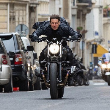 Alasan Tom Cruise Tetap Syuting 'Mission Impossible 7' Meski Pandemi