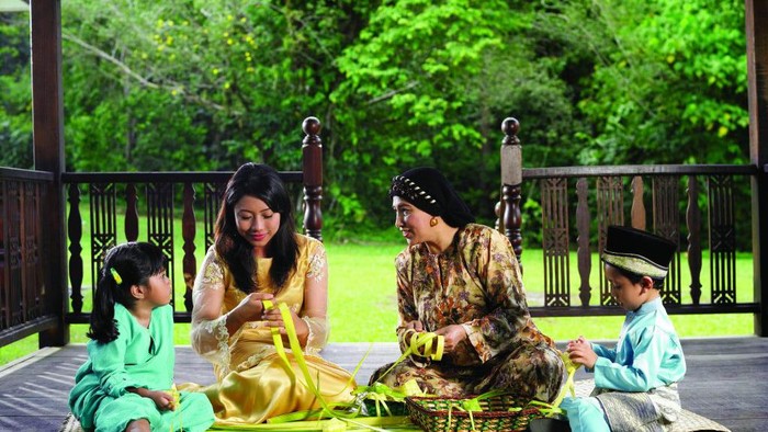 5 Kebiasaan Saat Lebaran yang Jadi Tradisi di Indonesia