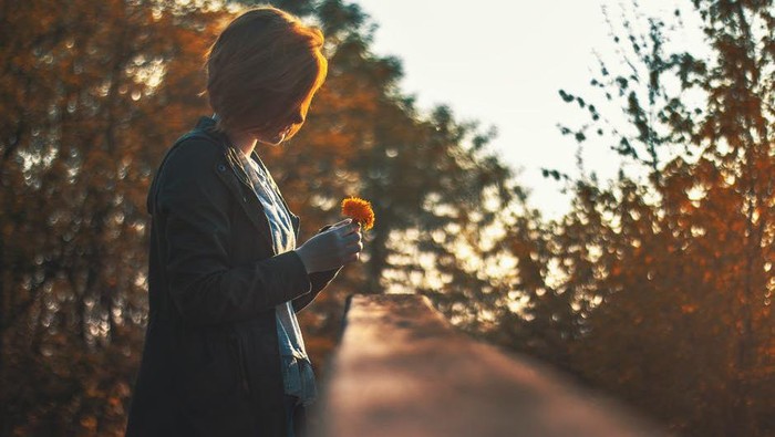 Cukup Disimpan Sendiri, 5 Hal yang Sebaiknya Pantang Diumbar ke Orang Lain