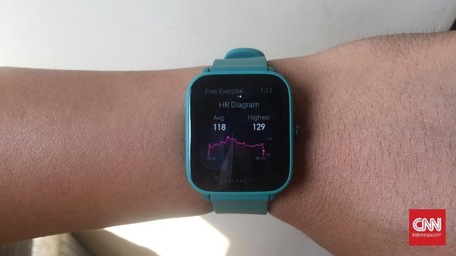 Uji produk Amazfit Bip U Pro, dengan bentuk frame kotak smartwatch ini sekilas mirip dengan Apple Watch namun dengan harga Rp800 ribuan saja.