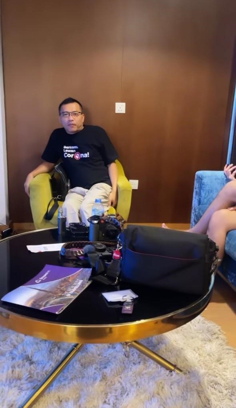 Apartemen Mewah Anang di Dubai