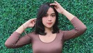 Brisia Jodie adalah seorang non muslim namun ia tetap merayakan lebaran lantaran hidup diantara dua agama&period; Yuk kita intip&excl;