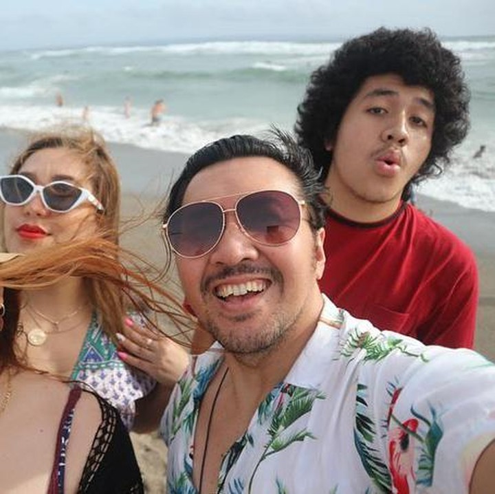 <p>Audrey tumbuh menjadi wanita muda yang cantik seperti sang Bunda. Sedangkan Jason mewarisi ketampanan dari ayahnya. (Foto: Instagram: @davidbayudj)</p>