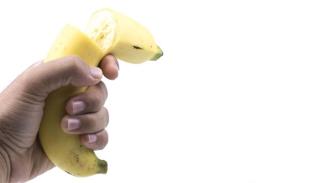 Kepala penis yang tak sengaja terpotong bisa tersambung kembali. Namun, keberhasilan penyambungan tergantung pada beberapa faktor.